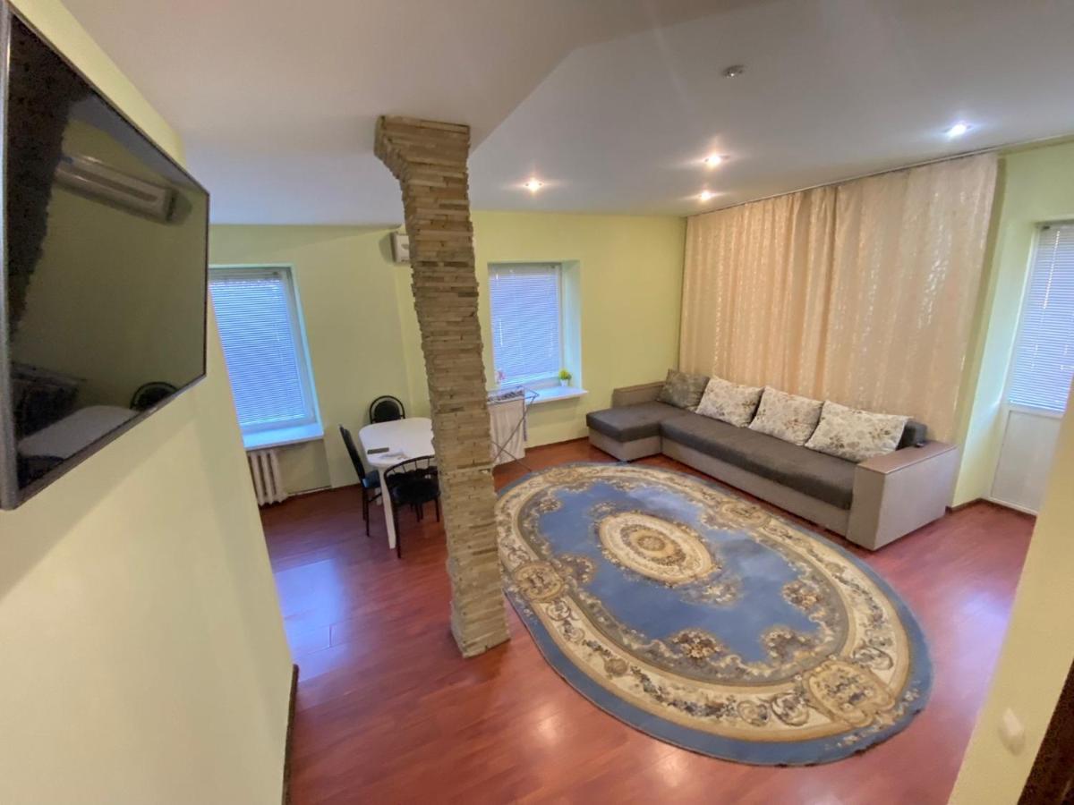 White New Apartments Ultracentral 2-Rooms In The Heart Chişinău Extérieur photo