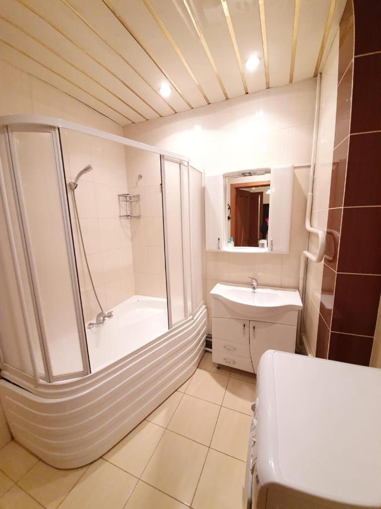 White New Apartments Ultracentral 2-Rooms In The Heart Chişinău Extérieur photo